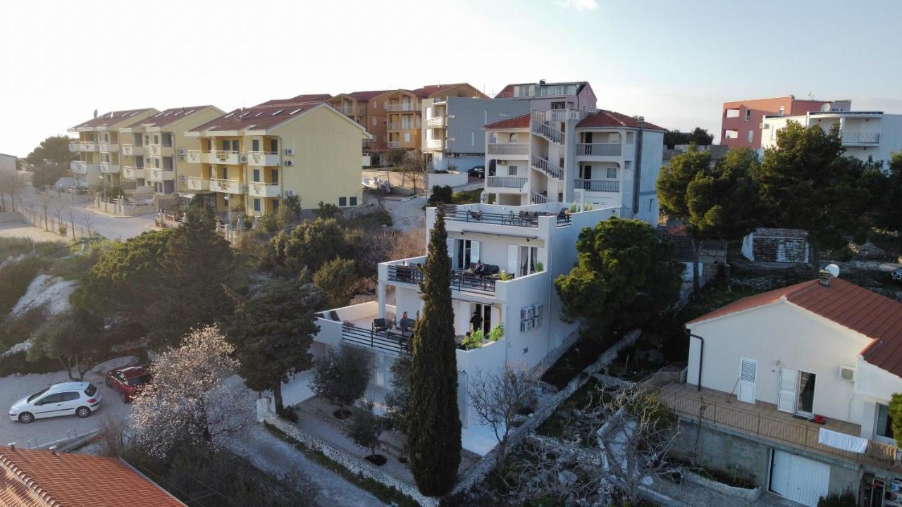 Hillside Apartments Rogoznica - The Penthouse Exterior foto